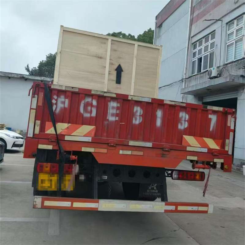 乐业县米林县：物流专线的高效货运之旅